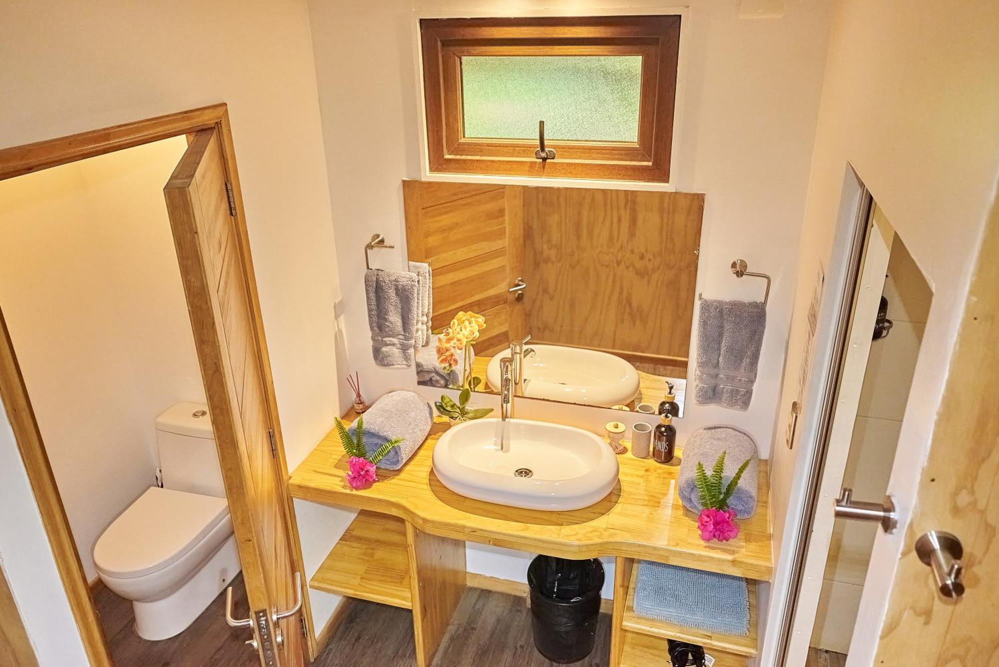 Takarua Lodge 앙가로아 외부 사진